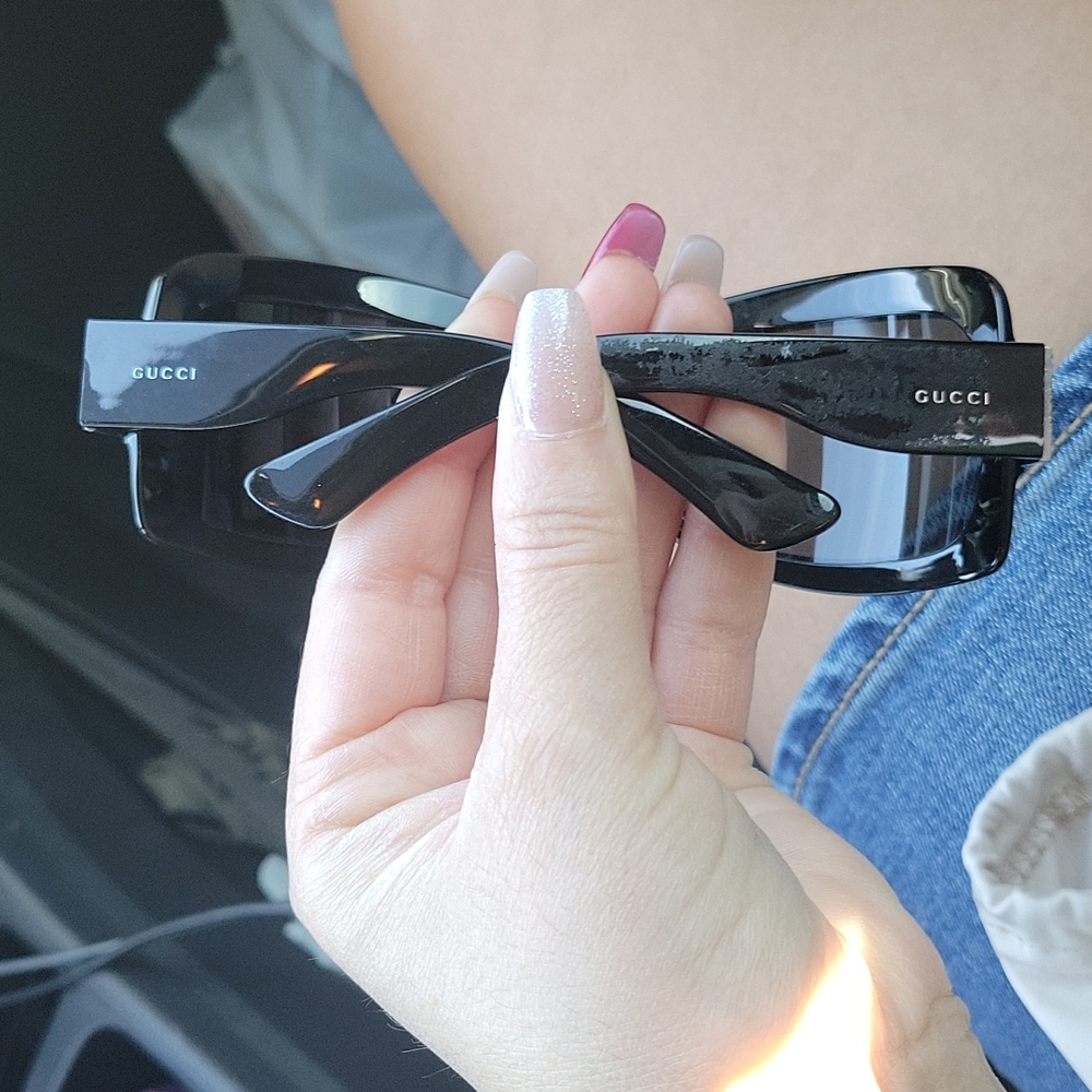 Gucci sunglasses 👓 - Picture 3 of 10